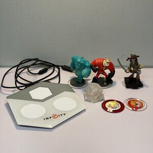 Disney Infinity Incredibles Sully Jack Sparrow Nintendo Wii U Bolt Donald Duck